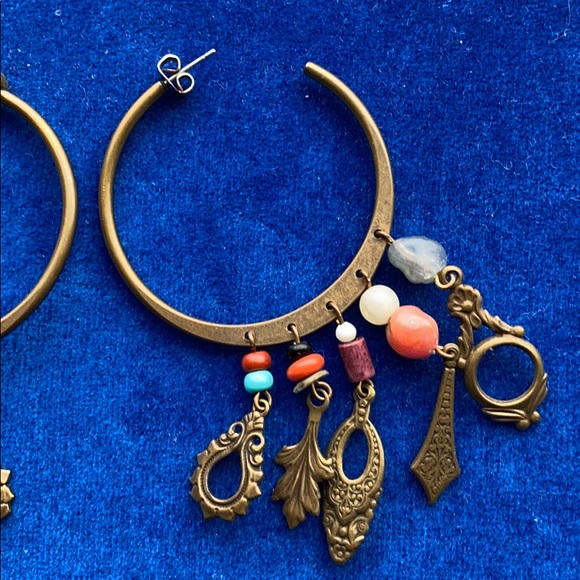 GORGEOUS ANTIQUE AND BEADED EARRINGS - Picture 3 of 5